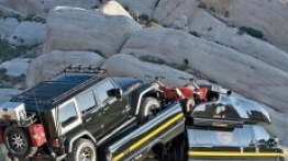 Na skrzyni ładunkowej zmieści się nawet Jeep. - zdjęcie 10