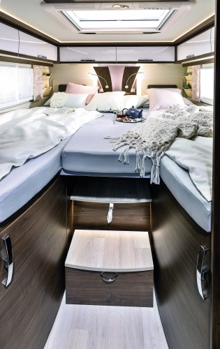 FRANKIA I DŁUGO, DŁUGO NIC - zdjęcie 2