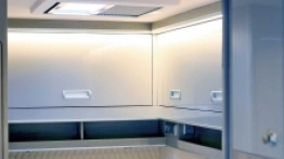 Szafki wyglądają bardzo dobrze i są pojemne - zdjęcie 33