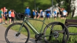 Giant Revolt E+ PRO zachwyca sportowym wyglądem - zdjęcie 2