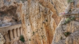 Caminito del Rey uważana była swego czasu za jedno z najniebezpieczniejszych miejsc wspinaczkowych na świecie - zdjęcie 6