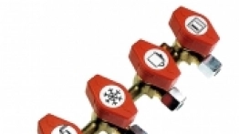 Niezależnie od typu zbiornika, w celu wykluczenia jakichkolwiek możliwości niekontrolowanego wypływu gazu należy regularnie kontrolować reduktory, węże czy zawory - zdjęcie 1