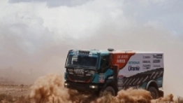 Iveco po raz kolejny na podium Dakaru - zdjęcie 5