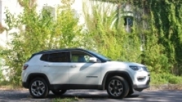 Jeep Compass 4x4 2.0 Multijet 140 - zdjęcie 18
