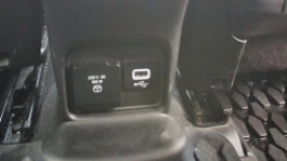 Jeep Compass 4x4 2.0 Multijet 140 - zdjęcie 32