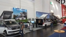 A na stoisku SpaceCamper – campervany. - zdjęcie 13