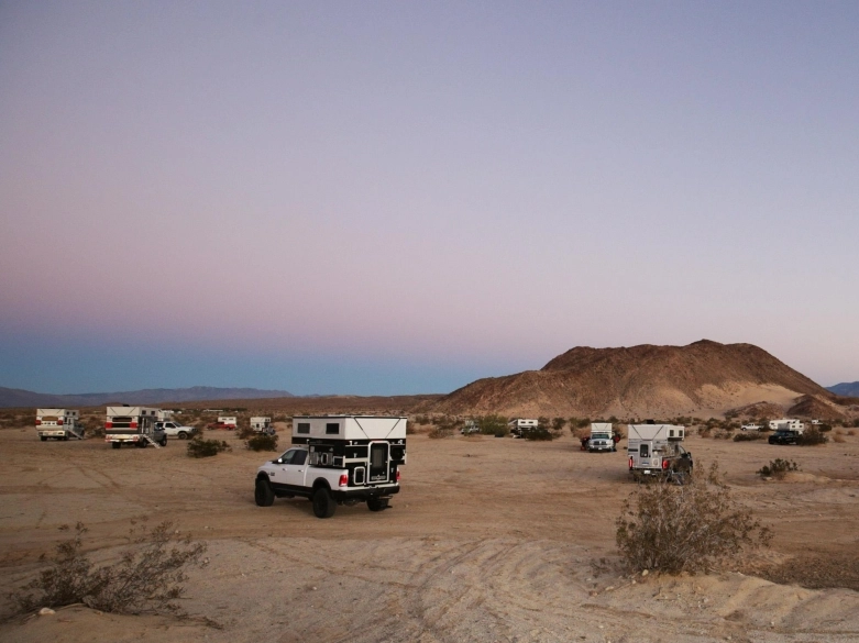 Kabiny mieszkalne Pop-up czyli pikap ideał