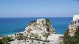 Kościół Św. Marii  na wyspie w Tropea - zdjęcie 2