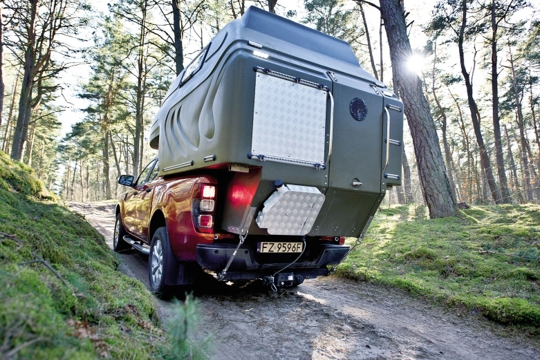 Kamper na pickup'ie?  Z AZAR4 to możliwe.