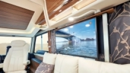 Telewizor, który „wyjeżdża” z boku? To rozwiązanie widzieliśmy już wielokrotnie, ale nadal pozytywnie zaskakuje - zdjęcie 3