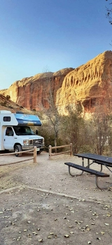 Wiaty z grillem to amerykański standard kempingowy - zdjęcie 6