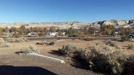 Powell proponuje kemping w pobliżu jeziora - zdjęcie 11