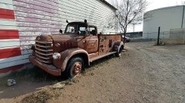 Pomniki amerykańskiej motoryzacji przy Route 66 - zdjęcie 5