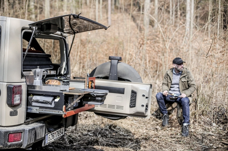 Kempingowa skrzynka dla każdego