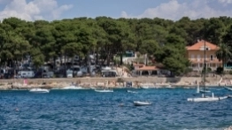 Kempingowanie na chorwackiej wyspie - zdjęcie 3