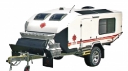 W ofercie Kimberley Kampers były także małe przyczepki off-roadowe, w których jest w zasadzie miejsce do spania tylko dla 2 osób - zdjęcie 6