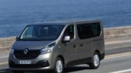 Renault Trafic - zdjęcie 10