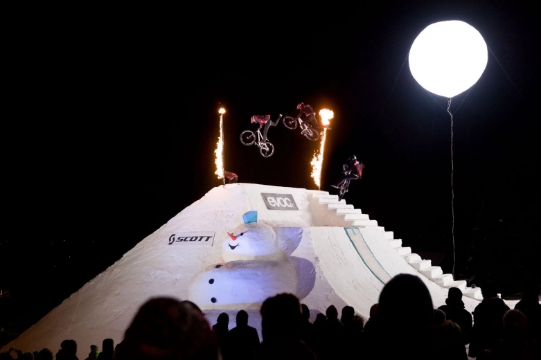 Kontest dla miłośników kolarstwa grawitacyjnego