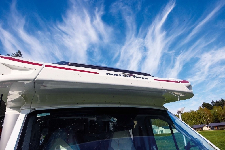 Krótki kamper? Testujemy Rollerteam Kronosa