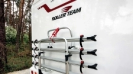 Z tyłu znajdziemy bagażnik na rowery... ...i kamerę cofania - zdjęcie 2