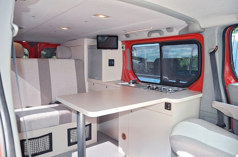 Małe kampery firmy BusKamper to pojazd na c