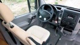 Mały bus, który jest dużym kamperem - zdjęcie 7