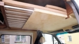 Mały bus, który jest dużym kamperem - zdjęcie 11