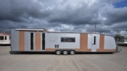Największa przyczepa kempingowa w Europie na sprzedaż - zdjęcie 1
