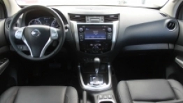 Nissan NP300 Navara dCi 190 - zdjęcie 17