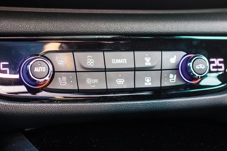 Opel Insignia - czy sprawdza się jako holownik?