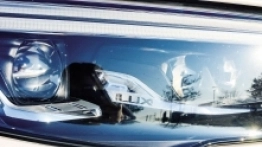 Reflektory przednie wyglądają świetnie, ale docenić trzeba przede wszystkim ich działanie już po zmroku - zdjęcie 5