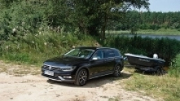 Passat stworzony do ciągnięcia przyczep - zdjęcie 10