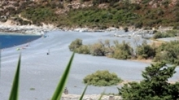 Szara plaża w Albo - zdjęcie 3