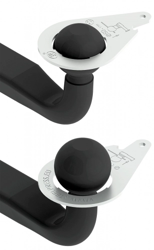 Sprawdź stan zużycia kuli haka i zabezpiecz głowicę przed kontaktem z podłożem, np. poprzez użycie koła manewrowego lub choćby wspornika dyszla - zdjęcie 4