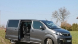 Peugeot Traveller Allure 2.0 HDI 150KM - zdjęcie 2