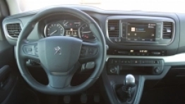 Peugeot Traveller Allure 2.0 HDI 150KM - zdjęcie 9