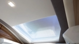 Pięciogwiazdkowa półintegra. Eura Mobil Contura 766 EF - zdjęcie 6