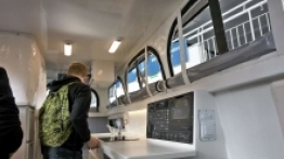 We wnętrzu znajdziemy wszystko, co potrzebne do codziennego funkcjonowania. - zdjęcie 4