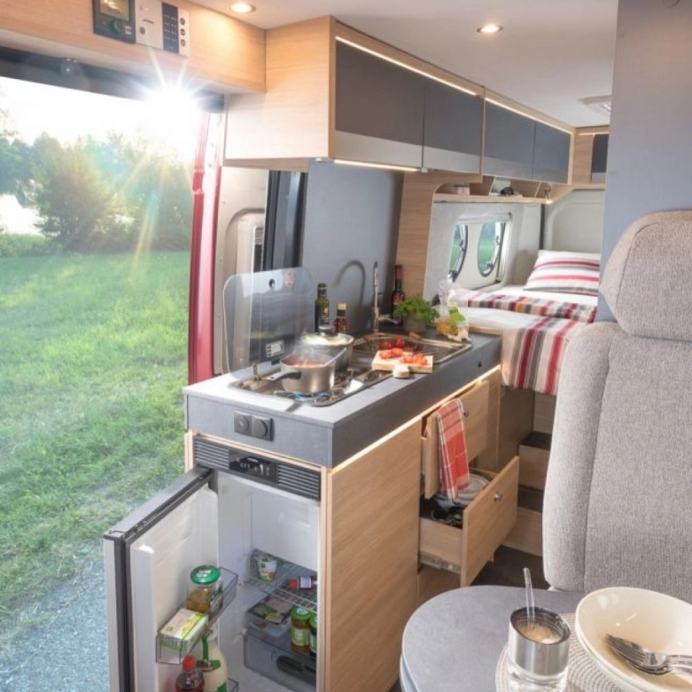 Pössl Trenta 30 - zdjęcie 8