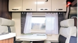 Cała jadalnia dostosowana jest dla czterech osób... - zdjęcie 14