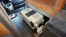 Prosty, ekonomiczny, bezawaryjny luksusowy  - zdjęcie 4