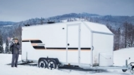 Przyczepa, do której schowasz nawet skuter śnieżny - zdjęcie 3