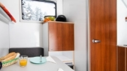 Przyczepa, do której schowasz nawet skuter śnieżny - zdjęcie 9