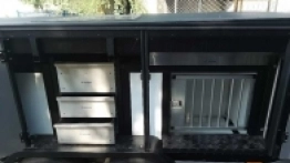 Przyczepa do przewozu psów z aneksem sypial - zdjęcie 2