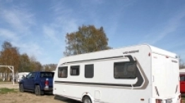 Przyczepa kempingowa Weinsberg i pick up Amorok V6 - zdjęcie 8