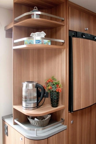 Przyczepa kempingowa Weinsberg i pick up Amorok V6 - zdjęcie 12