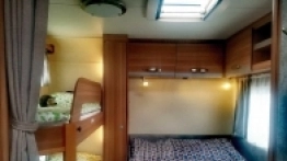 Przyczepa kempingowa Weinsberg i pick up Amorok V6 - zdjęcie 15