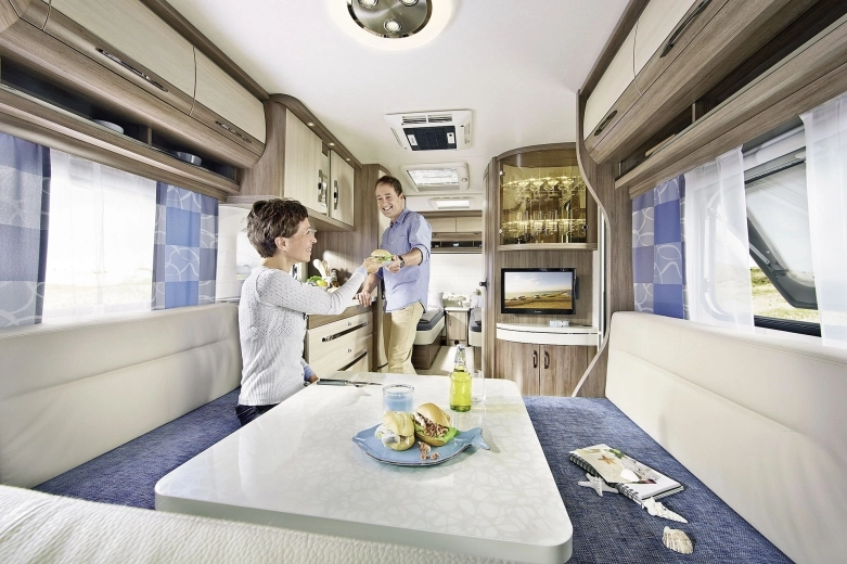 Przyczepy kempingowe  De Luxe to optymalna propozycja dla rodzin