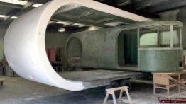 Rzadko możemy zaprezentować na naszych łamach zdjęcia z miejsca, gdzie powstają nowe futurystyczne pojazdy kempingowe - zdjęcie 10