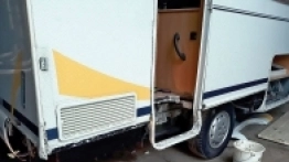 Rysa na kamperze? Wgniecenie na przyczepie? Dzwoń do Niki - zdjęcie 3